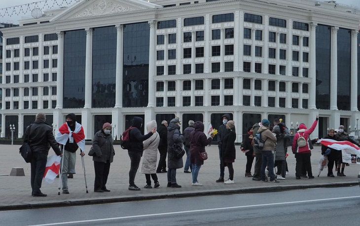 В Минске люди с инвалидностью попытались провести протестную акцию: но вмешались силовики