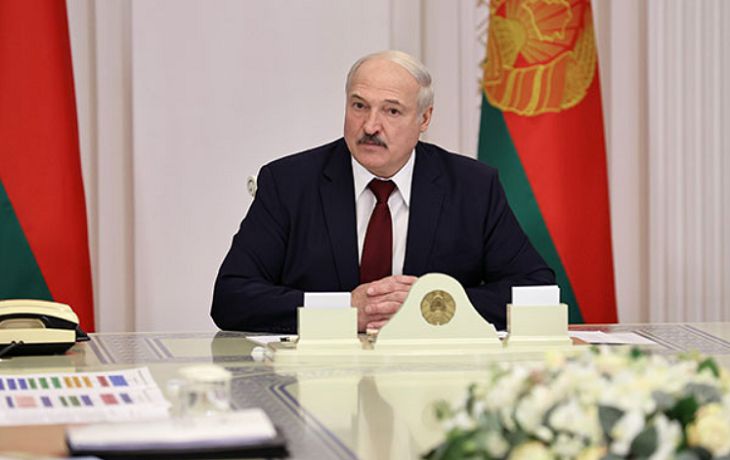 Лукашенко назвал силу белорусов по случаю Дня Октябрьской революции