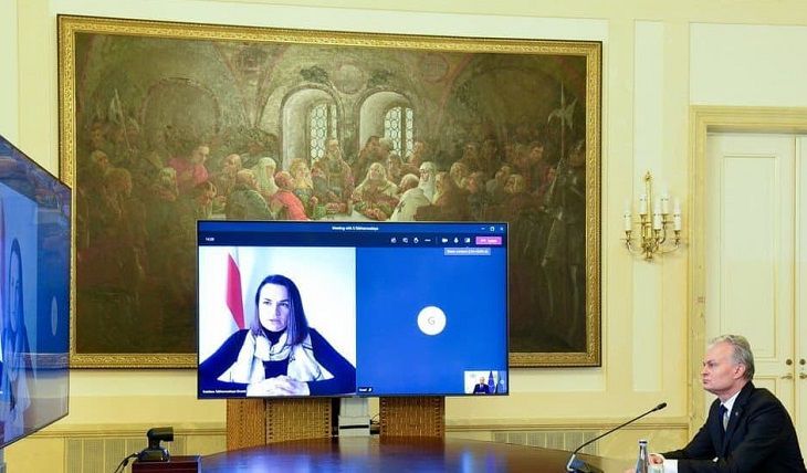 Тихановская обсудила с президентом Литвы расширение санкций ЕС по Беларуси