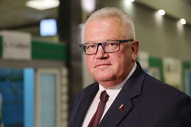 Министр образования прокомментировал отравление детей в школе Минска