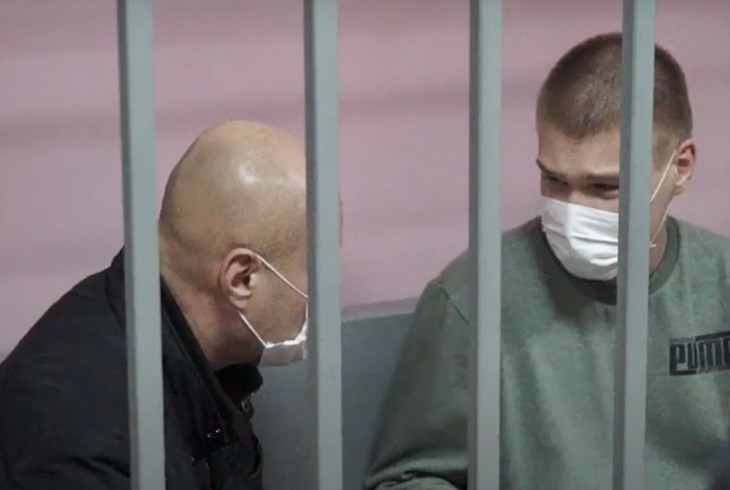 В Бобруйске отца и сына приговорили к колонии за нападение на милиционера