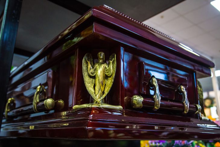 Женщина из Гродно возмущена оказанием ритуальных услуг «ГГУПП Спецавтохозяйство». Узнали, что не так