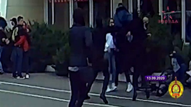 В Новополоцке мужчина совершил насилие над омоновцем 