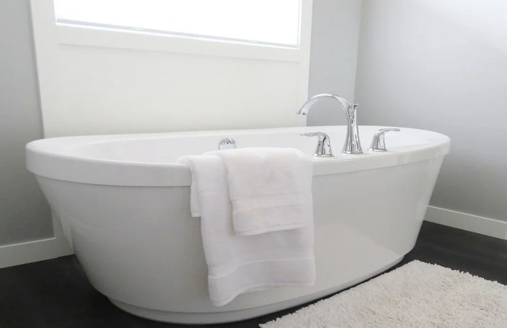 Как правильно планировать дизайн небольшой ванной комнаты: 3 важных правила