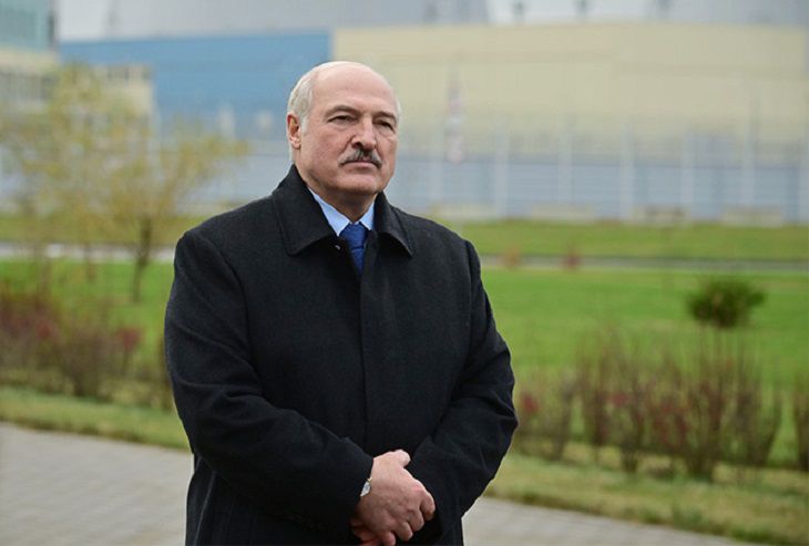 Как это так? Лукашенко задал вопрос о ценах вице-премьеру Как это так? Лукашенко задал вопрос о ценах вице-премьеру