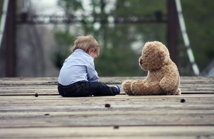 Психологи рассказали о четырех ошибках воспитания, из-за которых ребенок вырастает жертвой