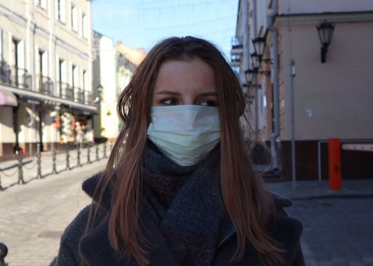 Мэр Минска рассказал, как обстоят дела с масками в столице