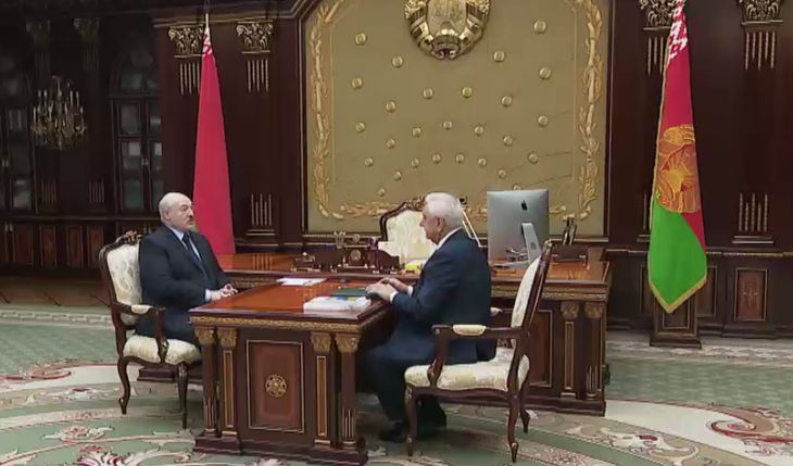 Лукашенко сравнил 2021 год и високосный 2020-й: Тяжелый год. Такого, наверное, и вы не помните. Но то ли еще будет
