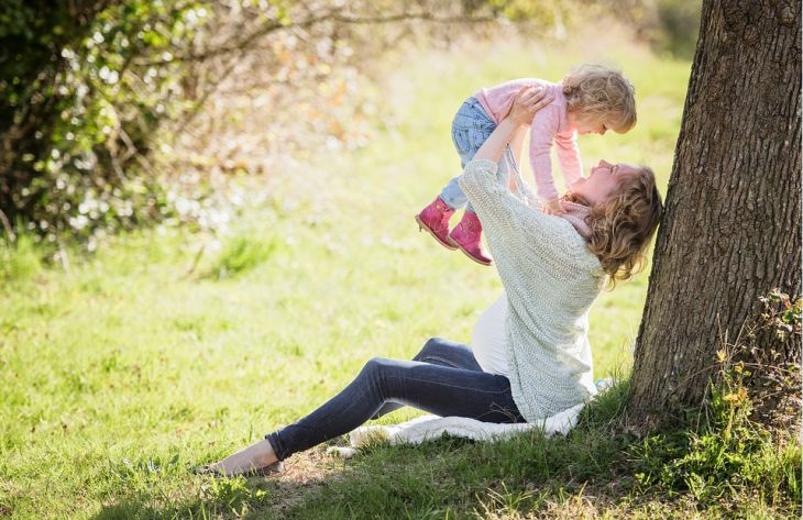 Психологи назвали 3 фразы матери, которые помогают ребенку стать лучше