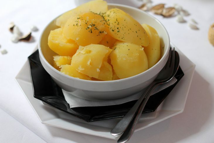 Кулинарные хитрости: 10 секретов, как правильно приготовить картофель