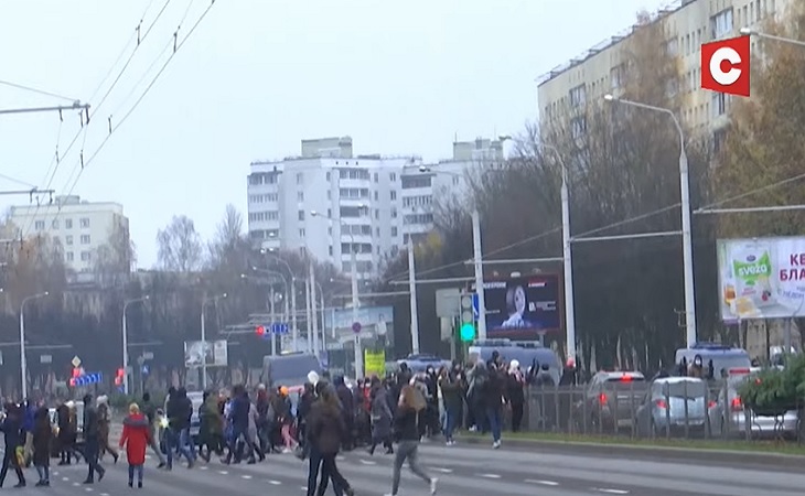 «Людей мало, но они агрессивные»: что рассказали на госТВ о воскресном марше протеста в Минске «Людей мало, но они агрессивные»: что рассказали на госТВ о воскресном марше протеста в Минске