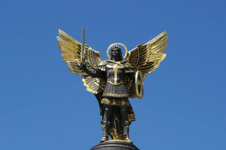 Украина празднует День свободы и достоинства: из музея Евромайдана украдено 75% бюджетных денег