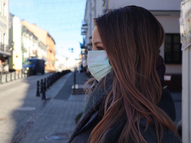В Беларуси объявлен конкурс на самую оригинальную защитную маску: обещают ценные призы