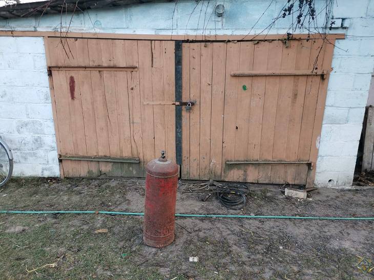 В Мостовском районе мужчина решил заколоть кабана и попал в реанимацию