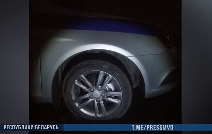 В Барановичах 50-летний учитель проколол шины в авто милиции