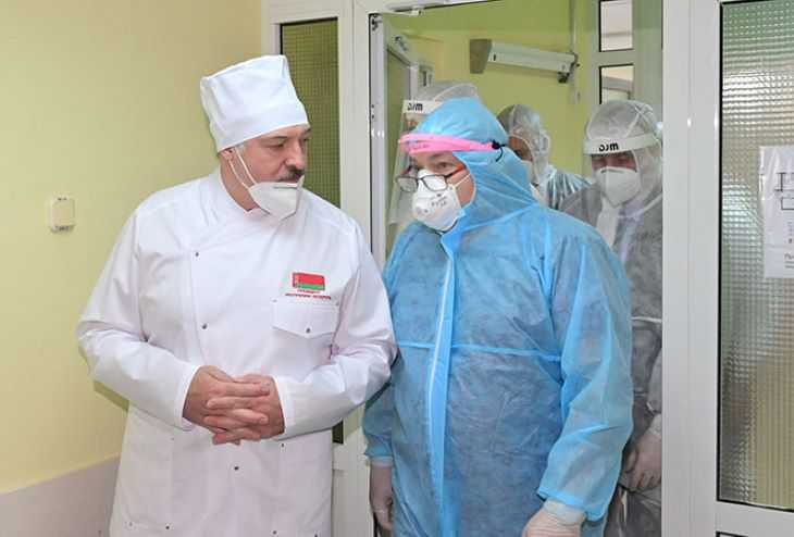 Лукашенко назвал главную особенность второй волны коронавируса в Беларуси