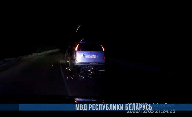Под Полоцком со стрельбой задерживали пьяного угонщика – кадры