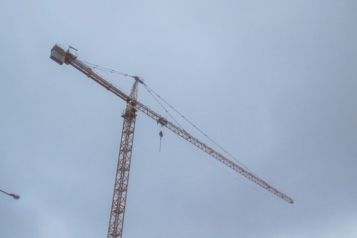 В Минске директора организации будут судить за гибель 17-летнего рабочего-нелегала на стройке