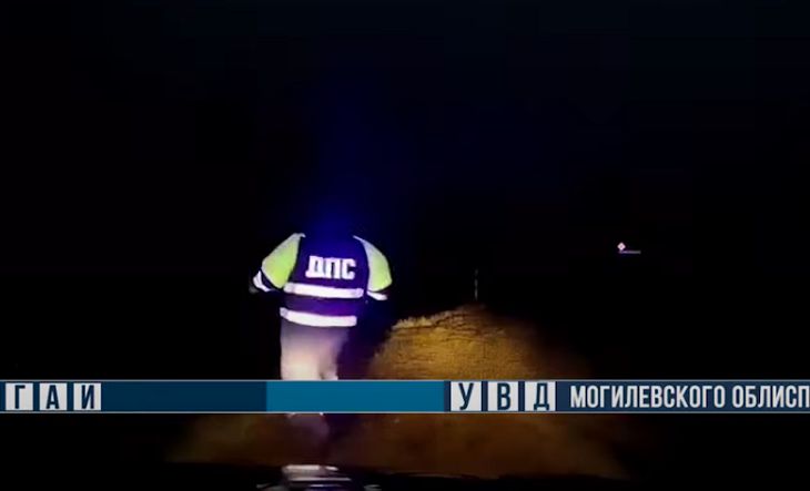 В Костюковичах с погоней задерживали пьяного бесправника, устроившего 2 ДТП