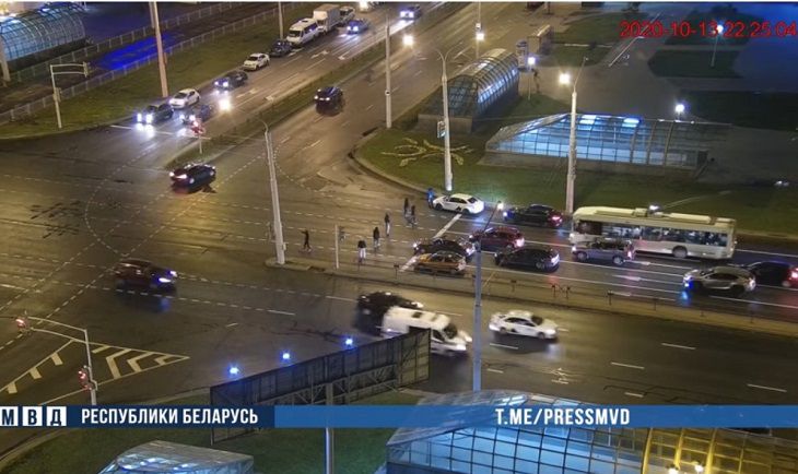 Генпрокуратура информирует: за блокировку движения транспорта будут судить жительницу Минска