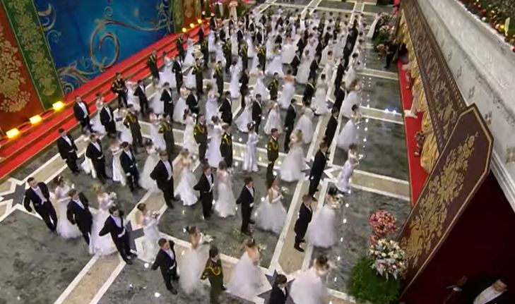 Как прошел рождественский бал во Дворце Независимости