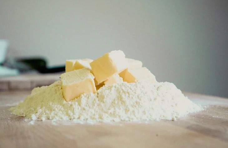 7 необычных способов применения муки, о которых мало кто знает 7 необычных способов применения муки, о которых мало кто знает