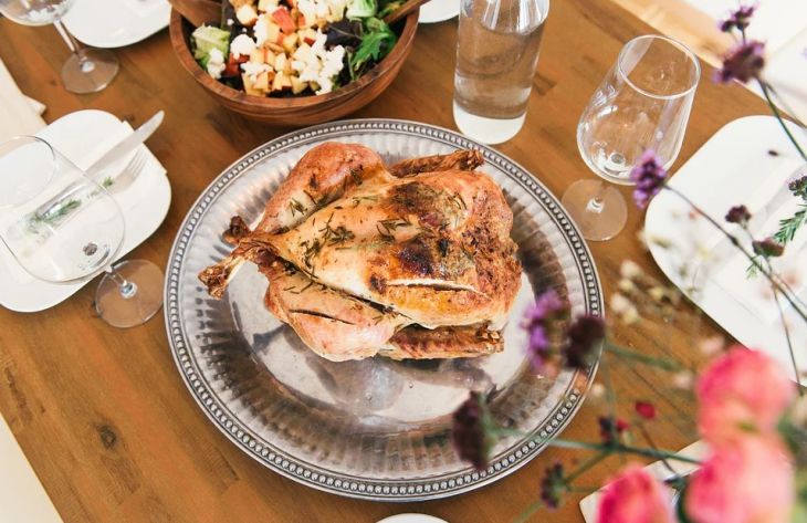 Как правильно запекать курицу: опытные хозяйки поделились главными секретами