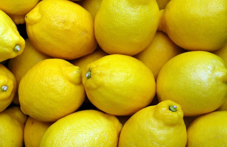 7 способов использования лимона для красоты и здоровья