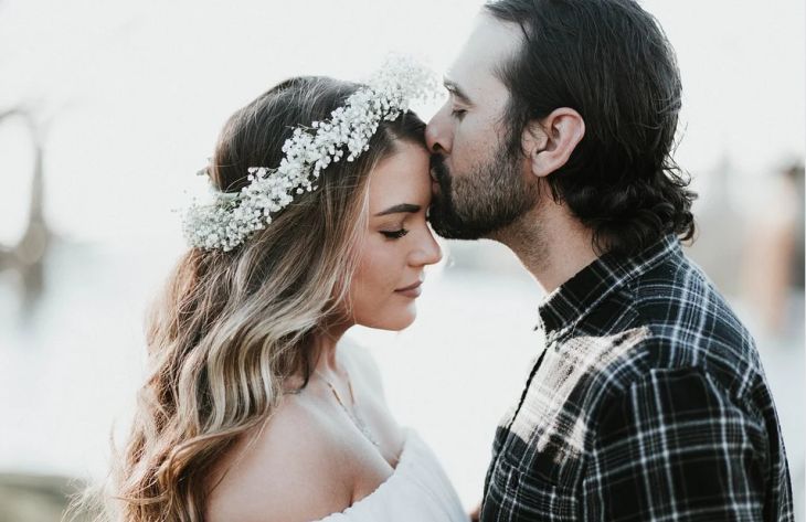 Почему женщины соглашаются быть любовницами: психологи назвали 5 основных причин Почему женщины соглашаются быть любовницами: психологи назвали 5 основных причин