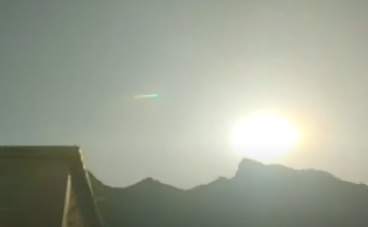 Падение в Китае метеорита весом 10 тонн попало на видео     