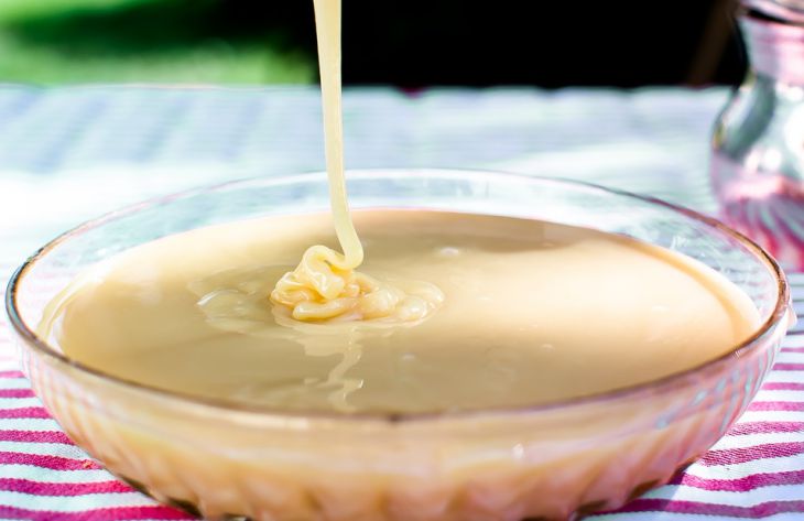 Как приготовить вареную сгущенку в домашних условиях