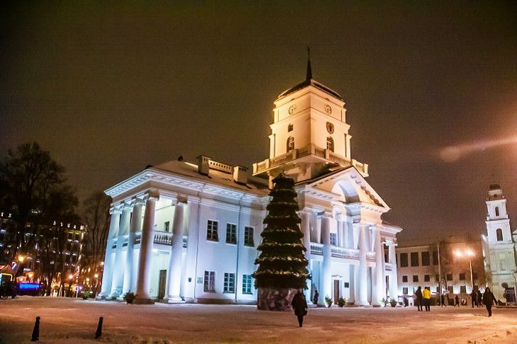Новости сегодня: 1911 случаев коронавируса в Беларуси за сутки, Лукашенко в могилевской больнице и приостановка экспорта нефтепродуктов через Литву Новости сегодня: 1911 случаев коронавируса в Беларуси за сутки, Лукашенко в могилевской больнице и приостановка экспорта нефтепродуктов через Литву