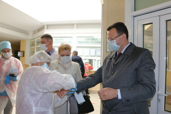 В Минздраве Беларуси анонсировали сроки начала производства вакцины от COVID-19
