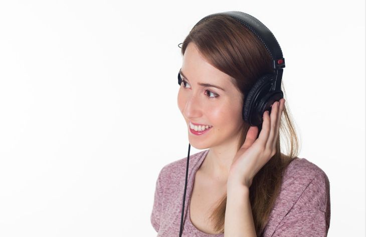 Какими полезными свойствами обладает музыка: ученые составили список
