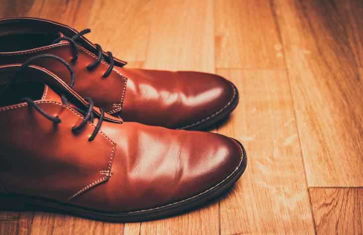 5 способов отличить кожаную обувь от искусственной