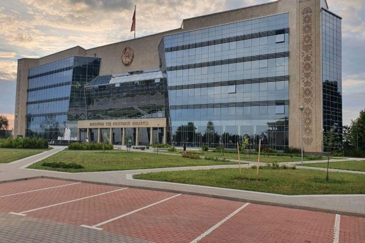В Беларуси сразу 5 судей ушли в отставку по собственному желанию