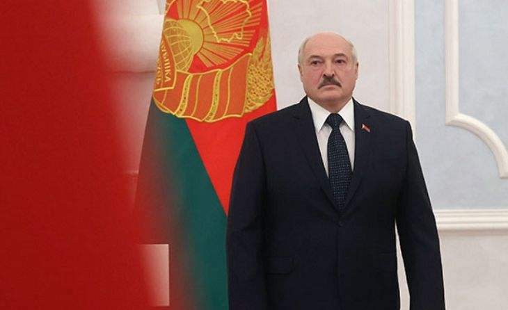 Лукашенко наградил Караника и Пиневича орденами за вклад в борьбу с коронавирусом