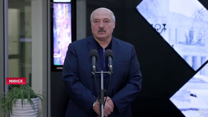 Лукашенко выступил с предложением: Давайте уже мирно. Давайте, если вы хотите, объединимся