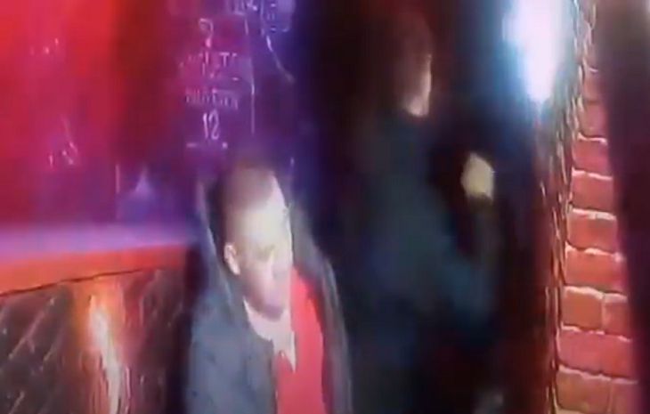Отметили Новый год: в Могилеве парни подрались с охраной в баре и попали в милицию