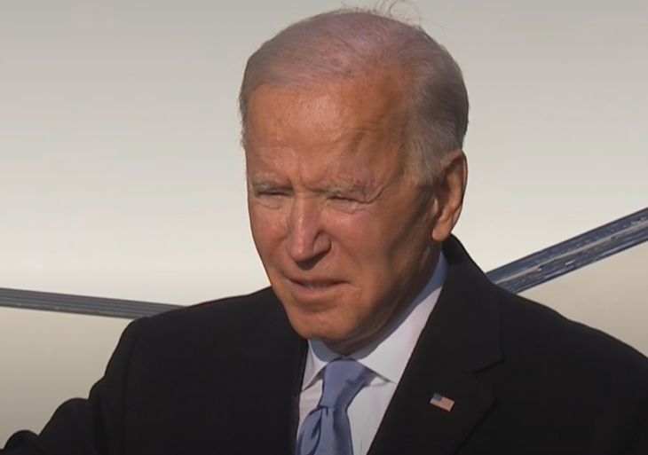 Соратник Навального направил Байдену предложения о санкциях против Кремля Байден