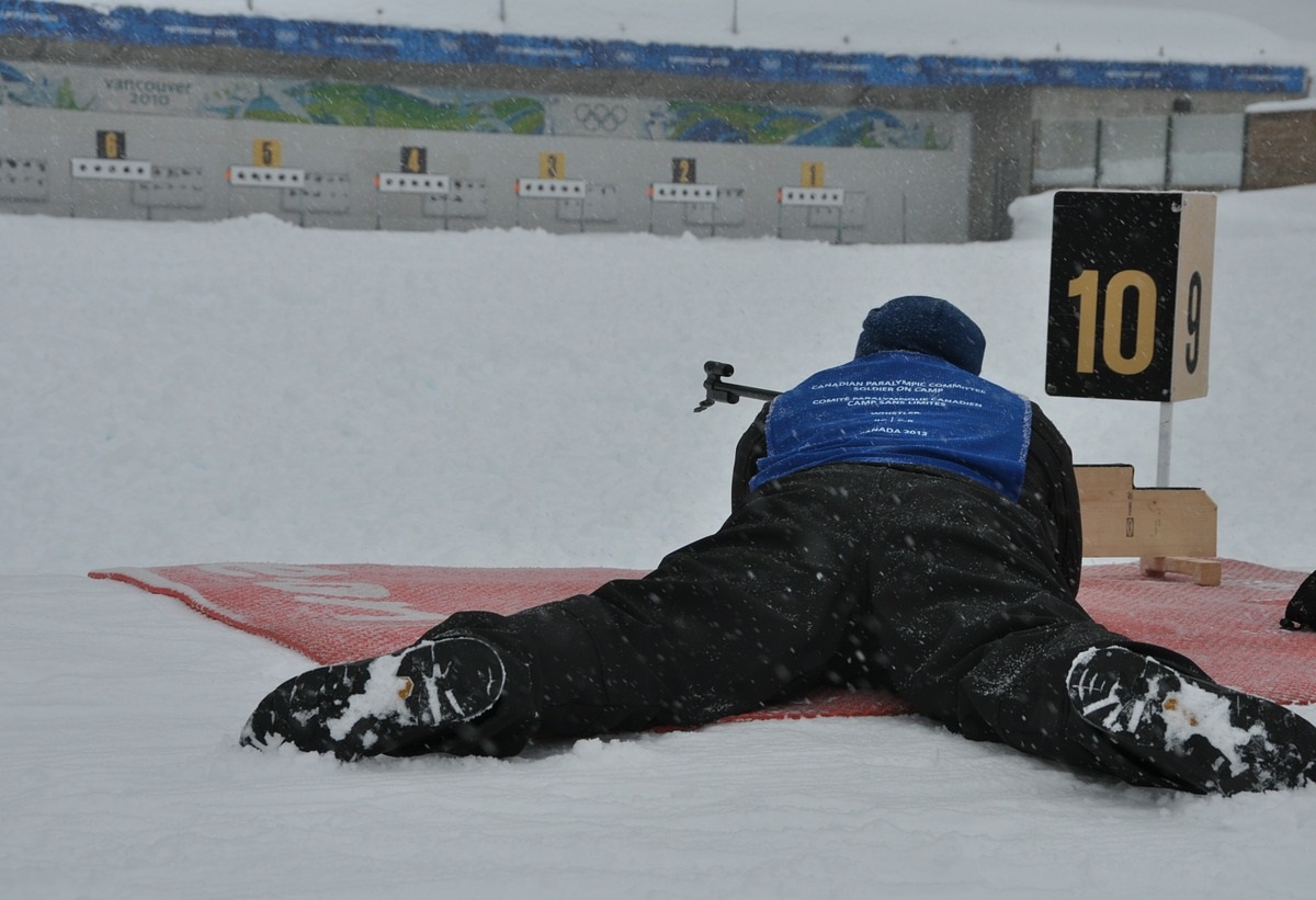 Сборная России выиграла смешанную эстафету на этапе КМ по биатлону. Беларусь - четвертая