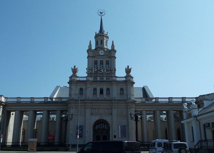 Какие зарплаты в городах Беларуси самые высокие – Брест