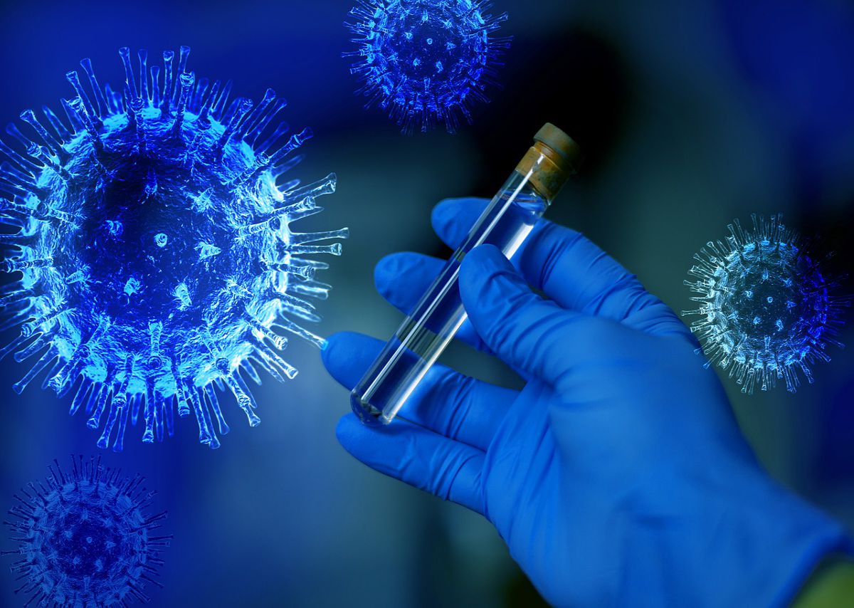 Медики: британский коронавирус опасен для шести категорий людей 