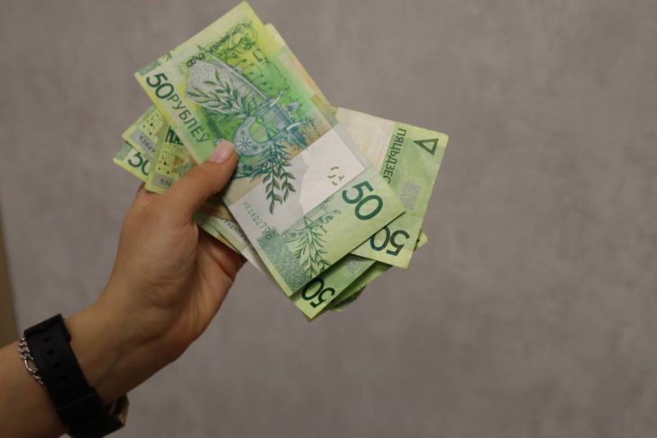 В Беларуси продают старые автозаки. Посмотрите, сколько они стоят