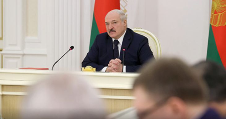 Лукашенко о том, что «долг платежом красен»: помогли – отвечай Лукашенко