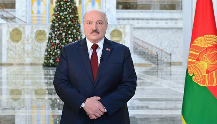 Видеоролик с новогодним поздравлением Лукашенко посмотрели более 1 млн пользователей
