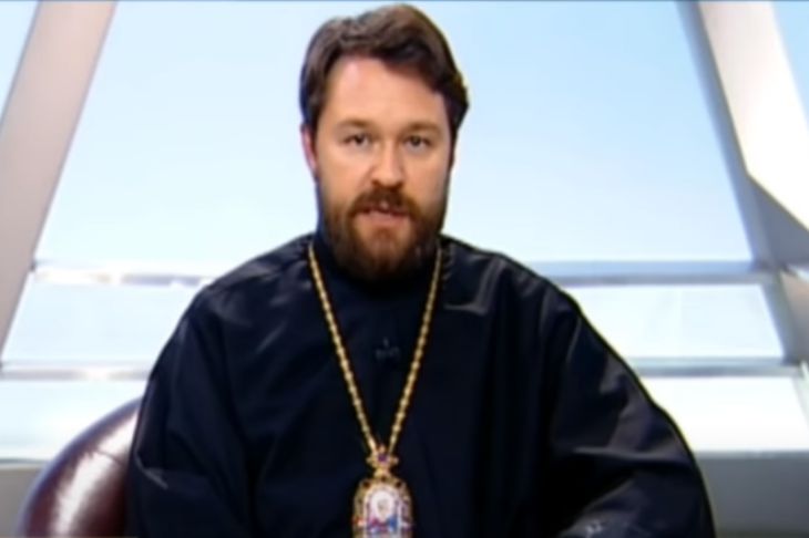 РПЦ не рекомендует пожилым людям посещать храмы на Рождество