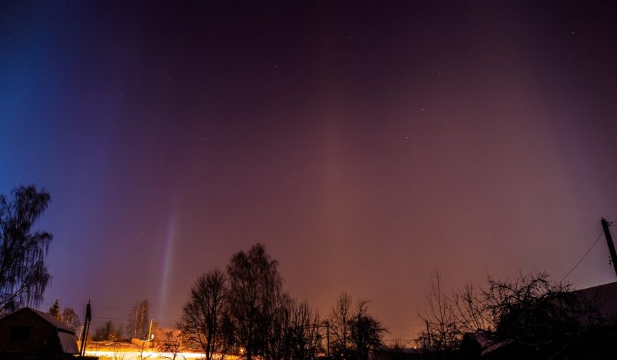 В воздухе парили световые кристаллы: Необычное явление было замечено под Минском