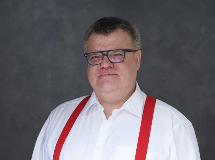 Команда Виктора Бабарико ищет новый офис