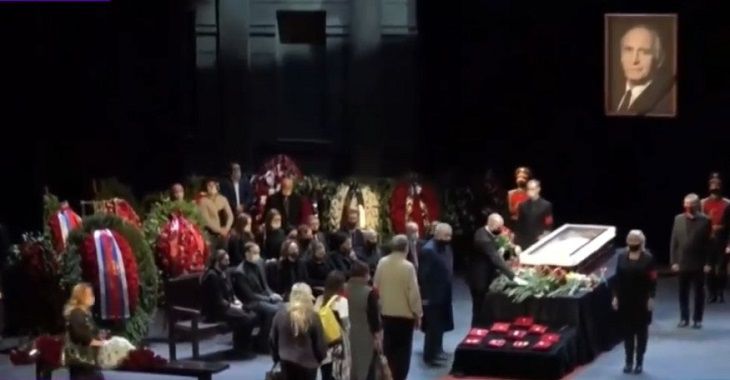 Василия Ланового похоронили на Новодевичьем кладбище прощание